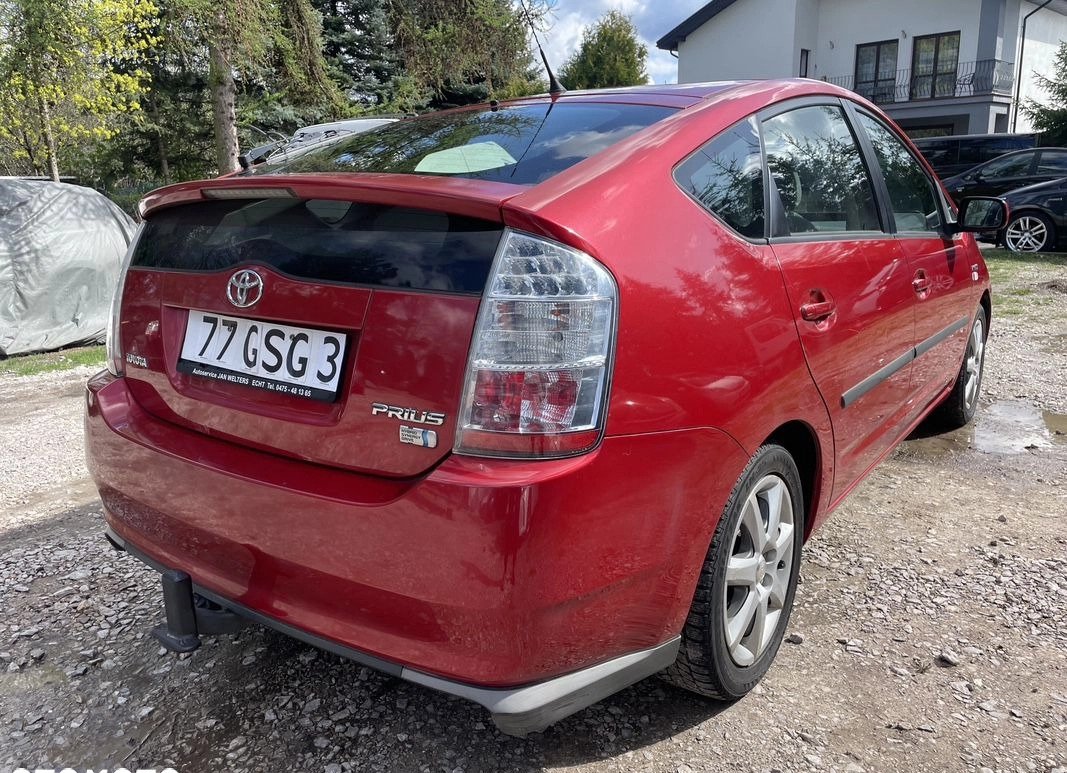 Toyota Prius cena 24500 przebieg: 205000, rok produkcji 2008 z Zielonka małe 232